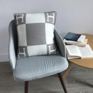 Pillowcases مخدات وكوشنه