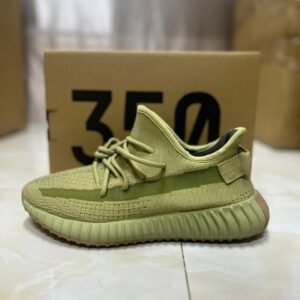 Sneakers سنيكرز