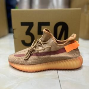 Sneakers سنيكرز