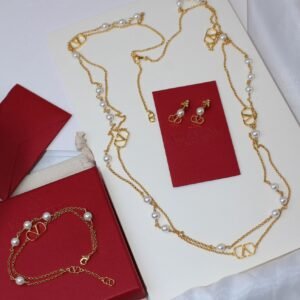 Accessories اكسسوارت