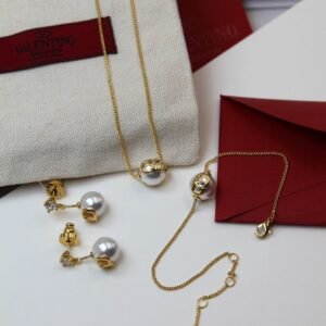 Accessories اكسسوارت