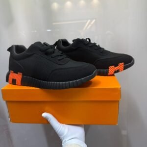 Sneakers سنيكرز