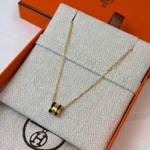 Accessories اكسسوارت