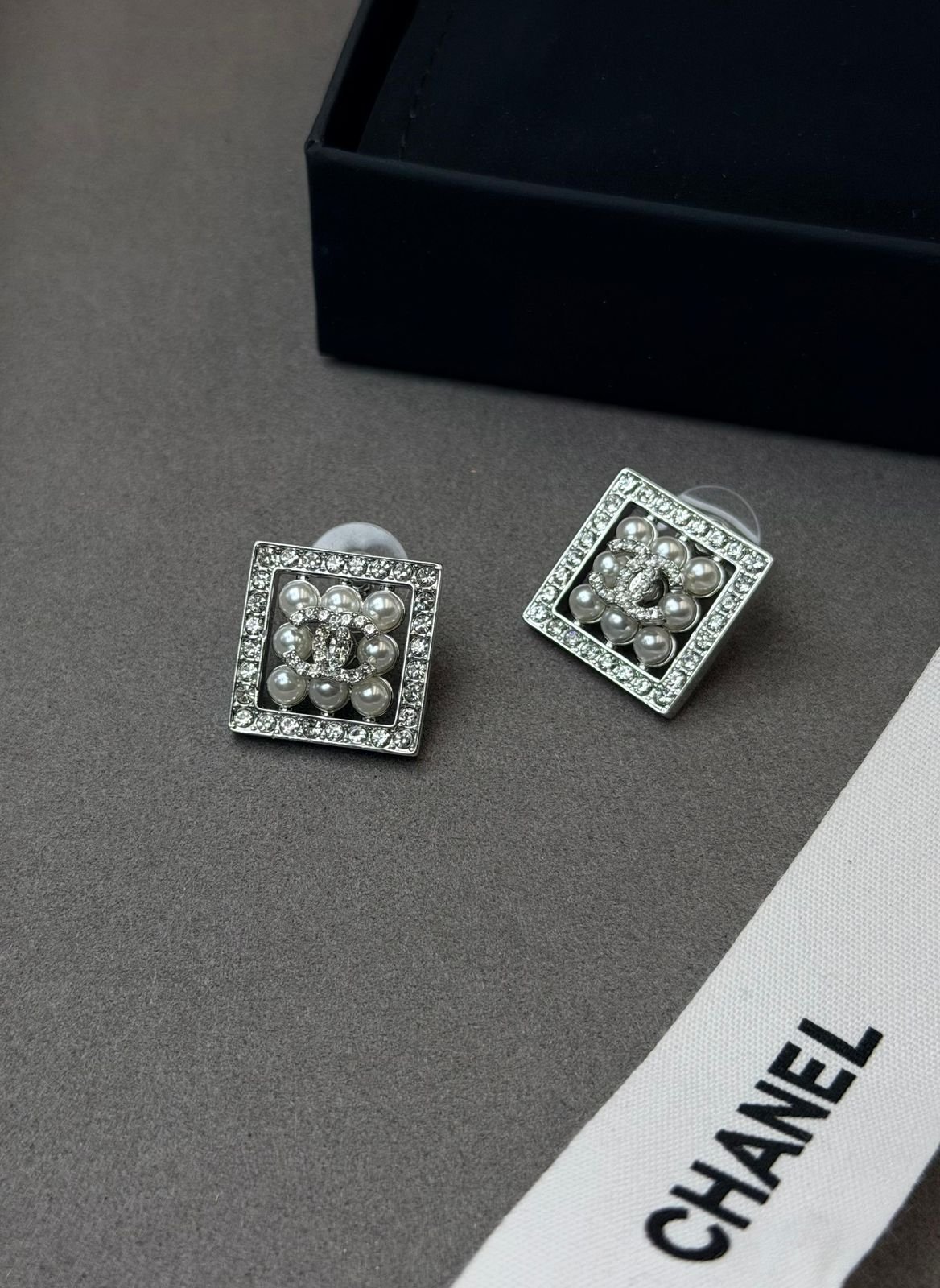 Accessories اكسسوارت