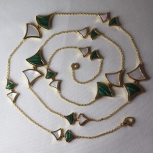 Accessories اكسسوارت