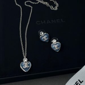 Accessories اكسسوارت