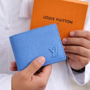 Wallets بوك