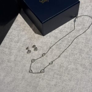 Accessories اكسسوارت